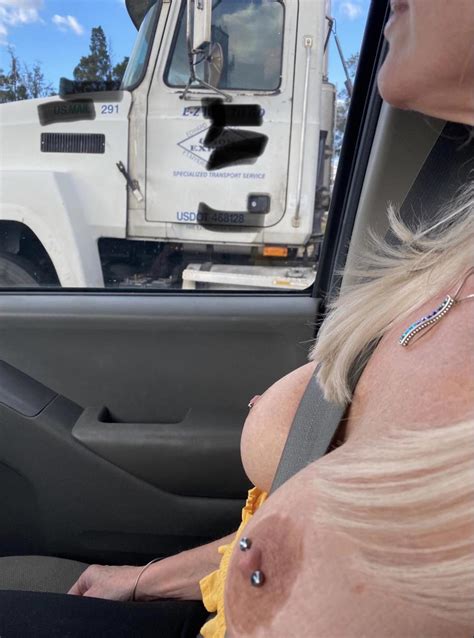 flashing truckers pics|flashing truck drivers .